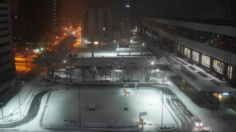 深夜に降り積もった雪