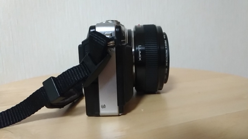 OLYMPUS - OLYMPUS pen E-PM2 本体に傷あり 箱説明書付の+forest