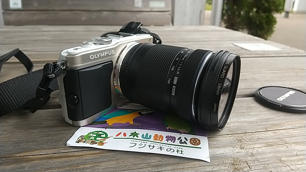 E-PL6にM.ZUIKO DIGITAL ED 40-150mm F4.0-5.6 R